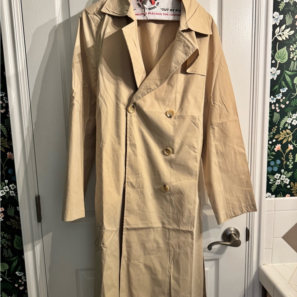 Tan Double-Breasted Women's Trench Coat - Picture 6 of 9